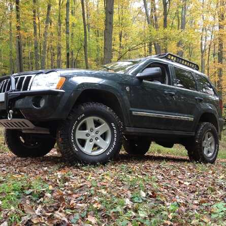 Jeep Grand Cherokee Diesel lifted 4"