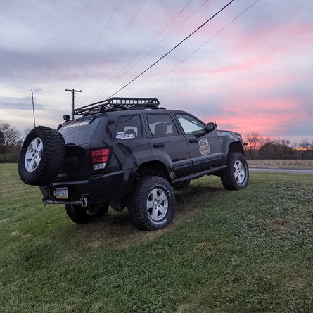 8" Lifted Jeep Grand Chreokee WK